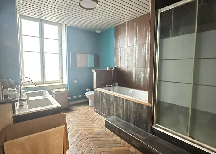 Herem Charme De L Ancien En Centre